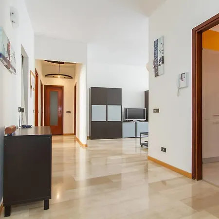 Apartment Colosseo *