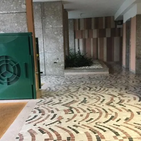 Apartment Colosseo Sesto San Giovanni